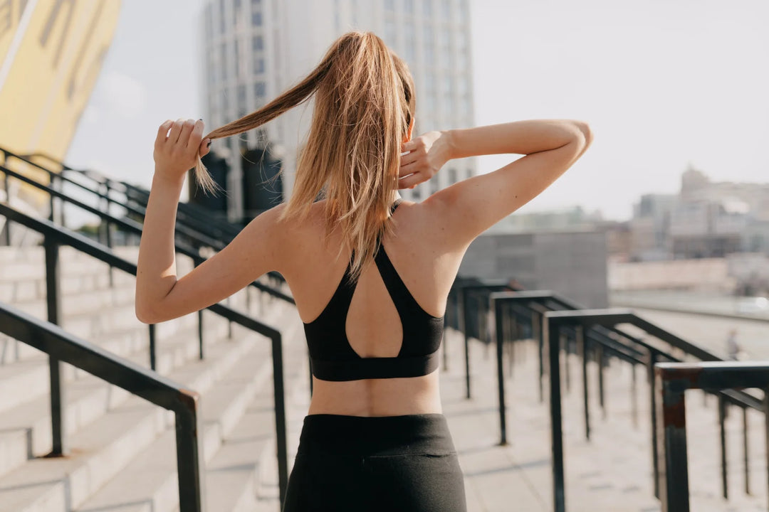 Come scegliere il reggiseno sportivo per l’allenamento? Corsa, palestra e yoga