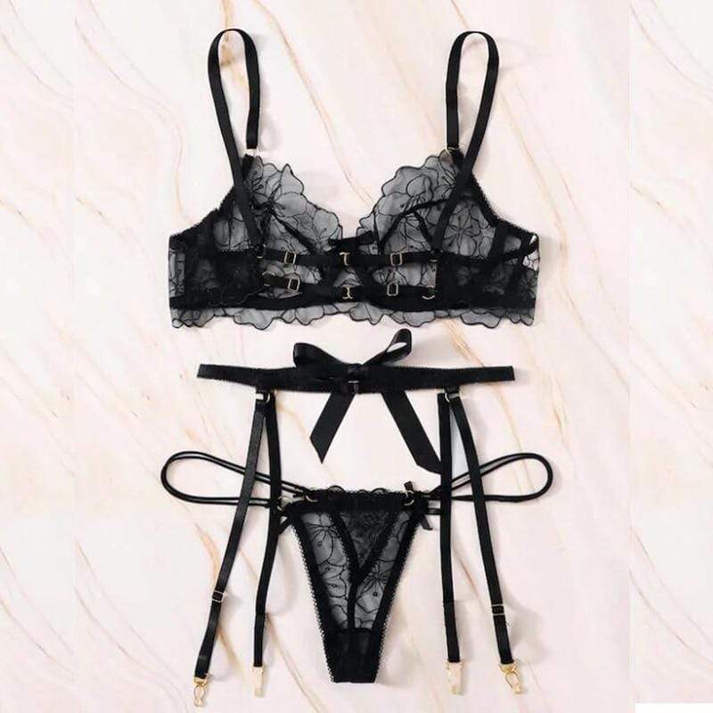 Completo intimo in pizzo con reggicalze