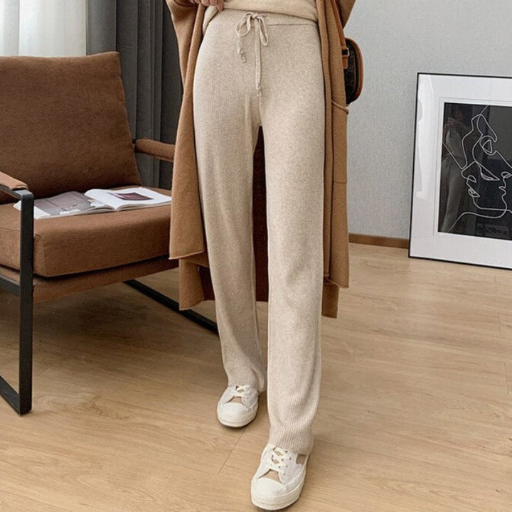 Pantaloni in cotone con laccetti e gamba dritta