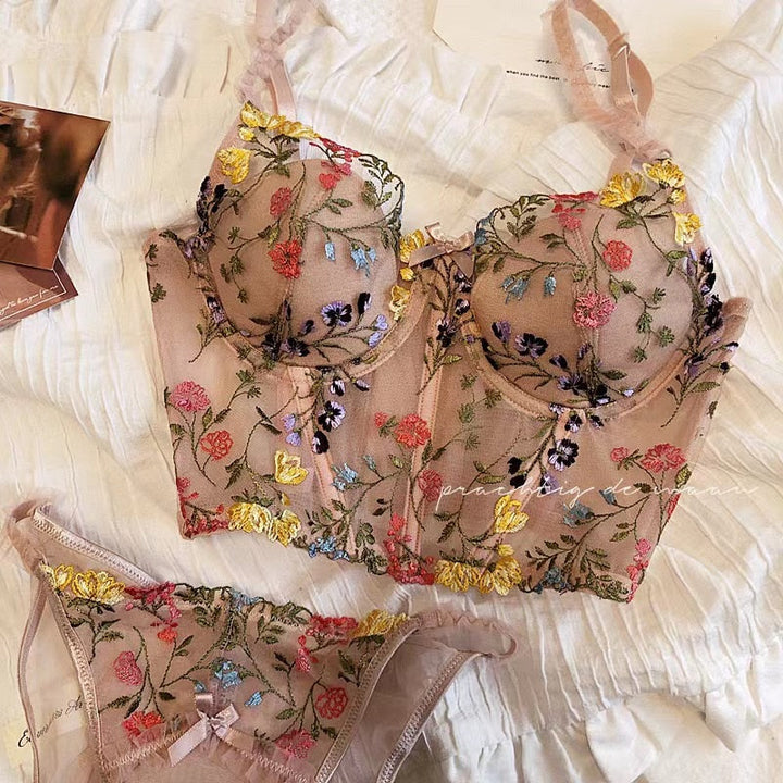 Completo intimo corsettato a fiori