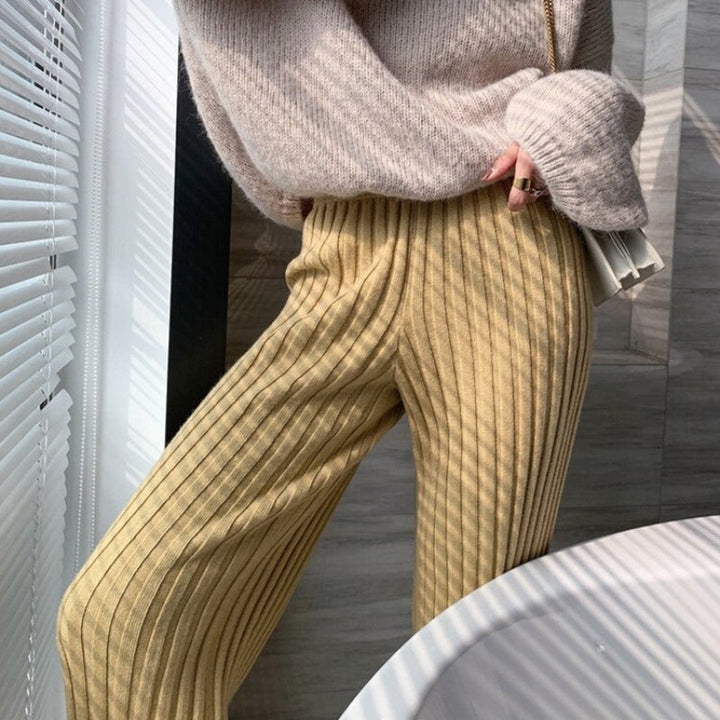 Pantaloni in cotone oversize a coste