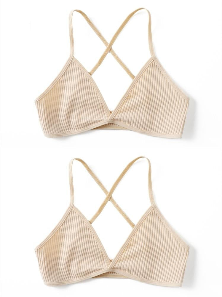 2 reggiseni con coppe triangolari