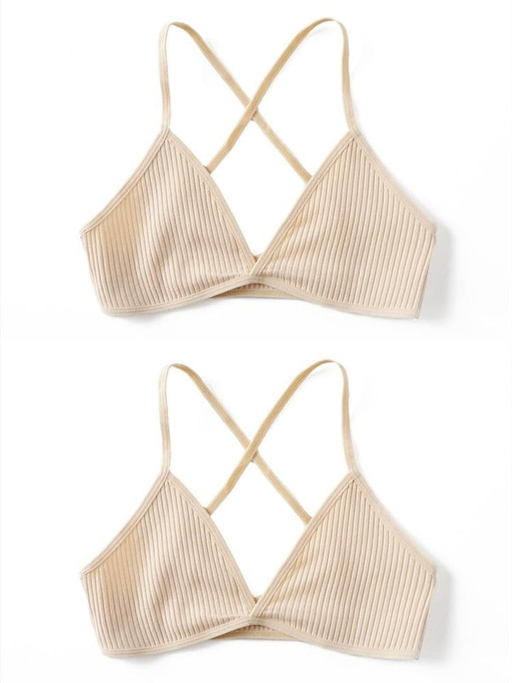 2 reggiseni con coppe triangolari