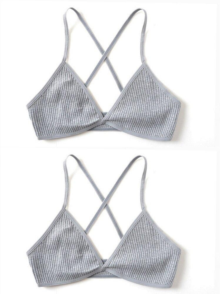 2 reggiseni con coppe triangolari