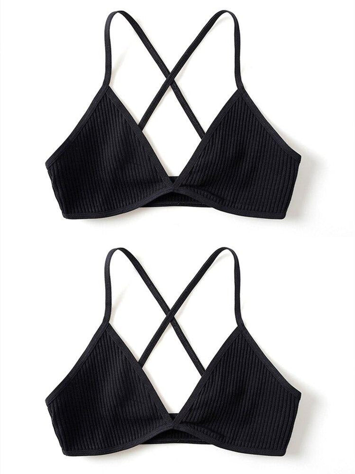 2 reggiseni con coppe triangolari