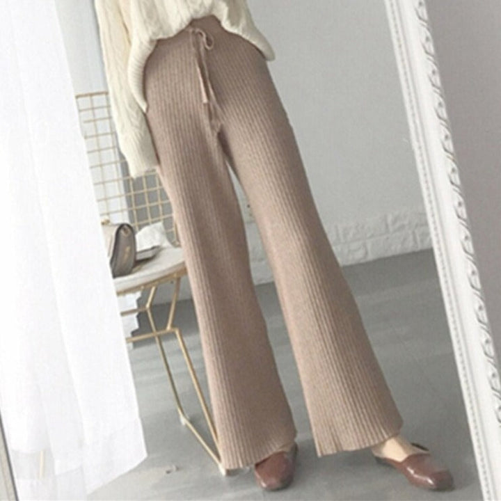Pantaloni denim comodi a costine con laccetti