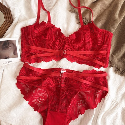 Completo intimo in pizzo trasparente