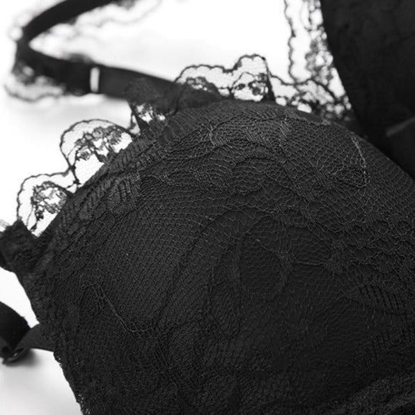 Corsetto in pizzo con volant