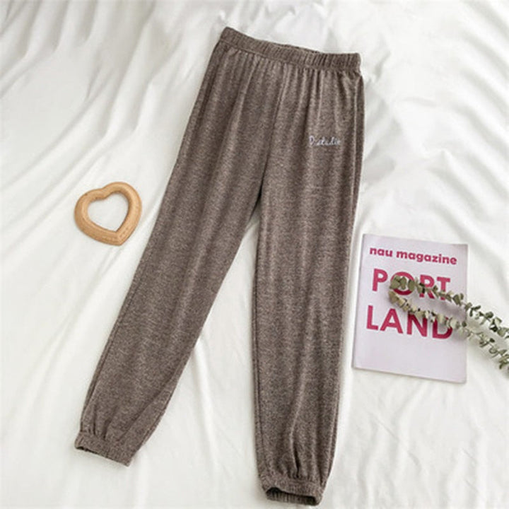 Pantaloni tuta
