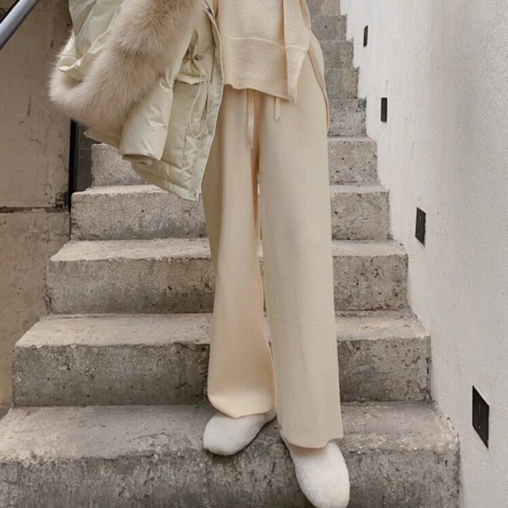 Pantaloni larghi con gamba dritta