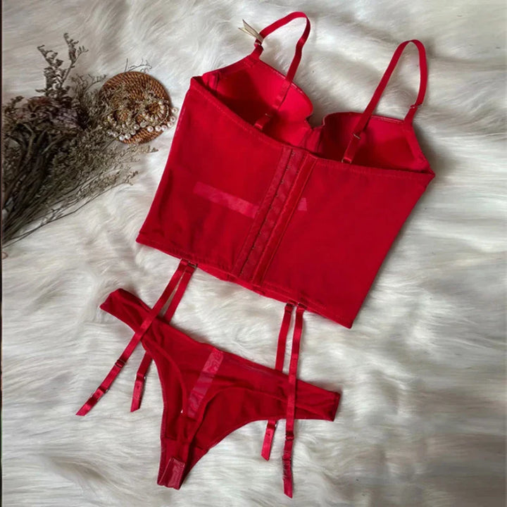 Completo intimo con corsetto in similpelle