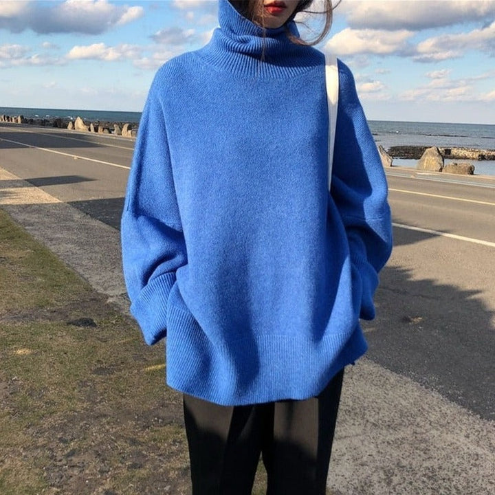 Maglione oversize con collo alto