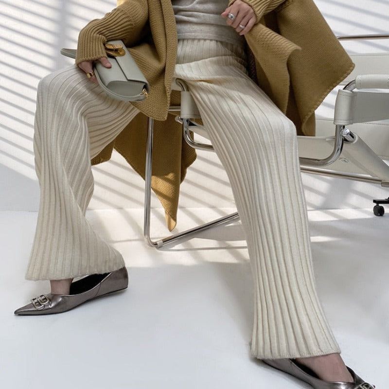 Pantaloni in cotone oversize a coste