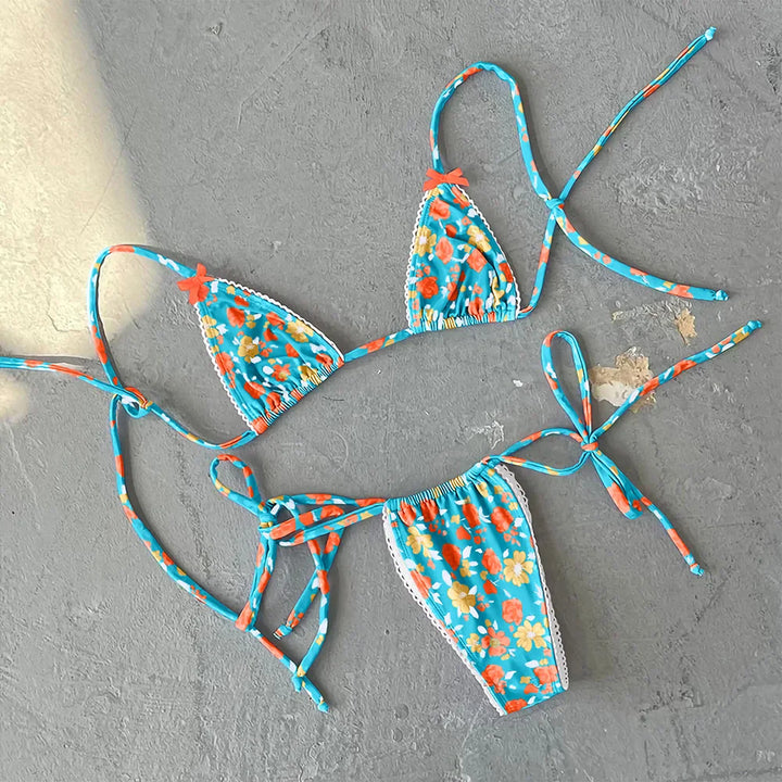 Bikini con laccetti