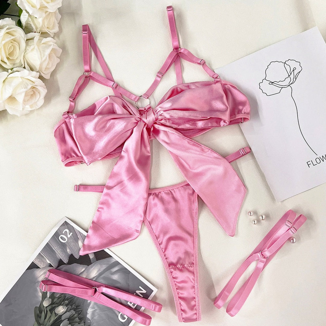 Completo intimo con fiocco
