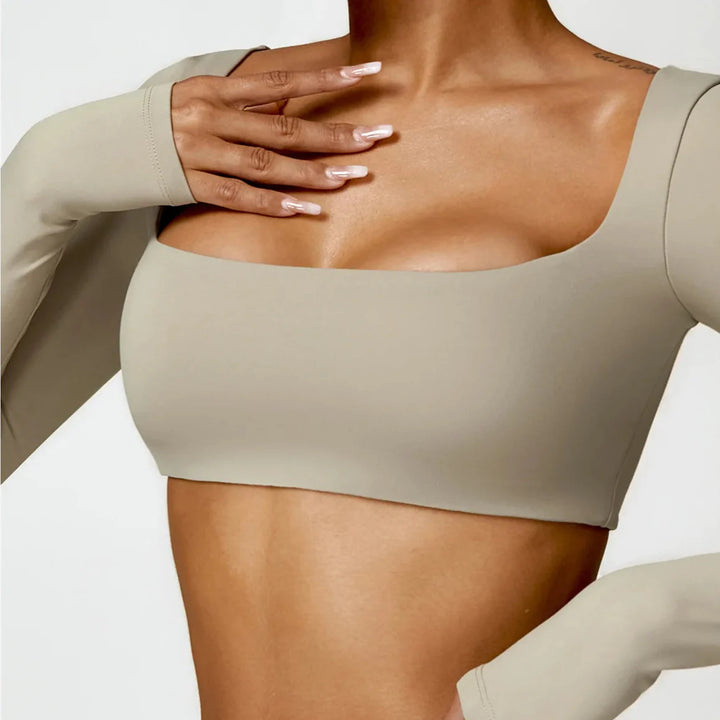 Completo sportivo con manica lunga
