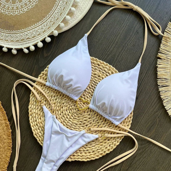 Bikini a due pezzi con laccetti