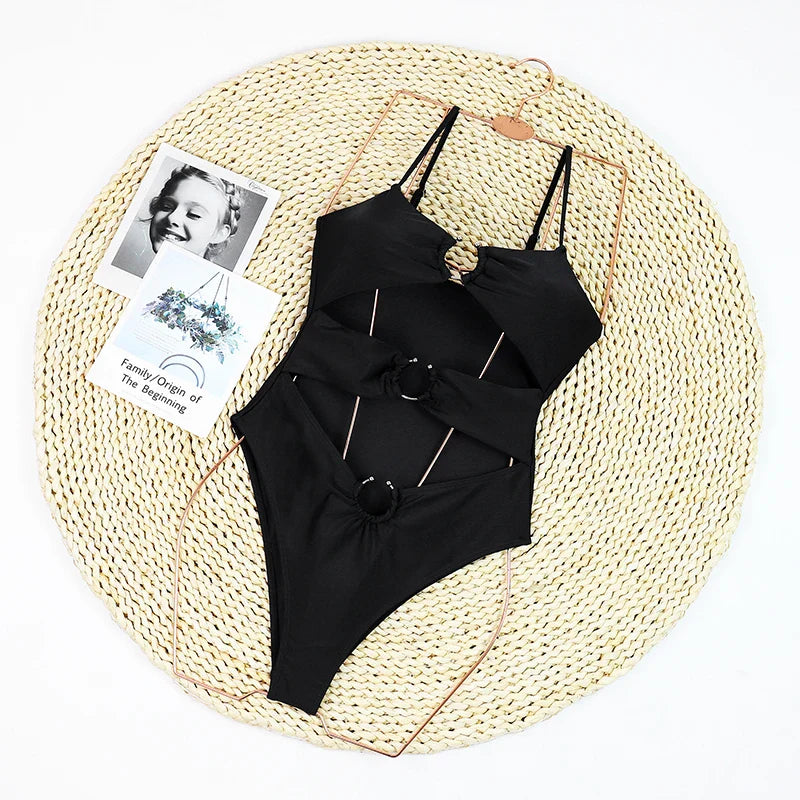 Costume da bagno intero con cut-out