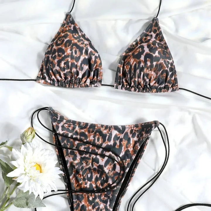 Bikini triangolo classico