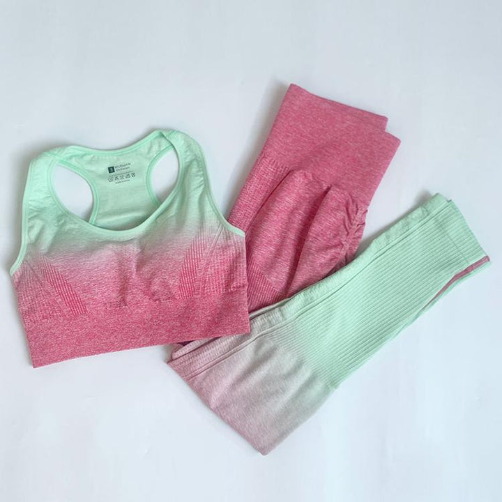 Completo abbigliamento sportivo