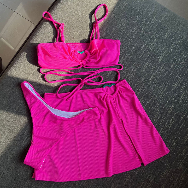 Set spiaggia bikini con gonna