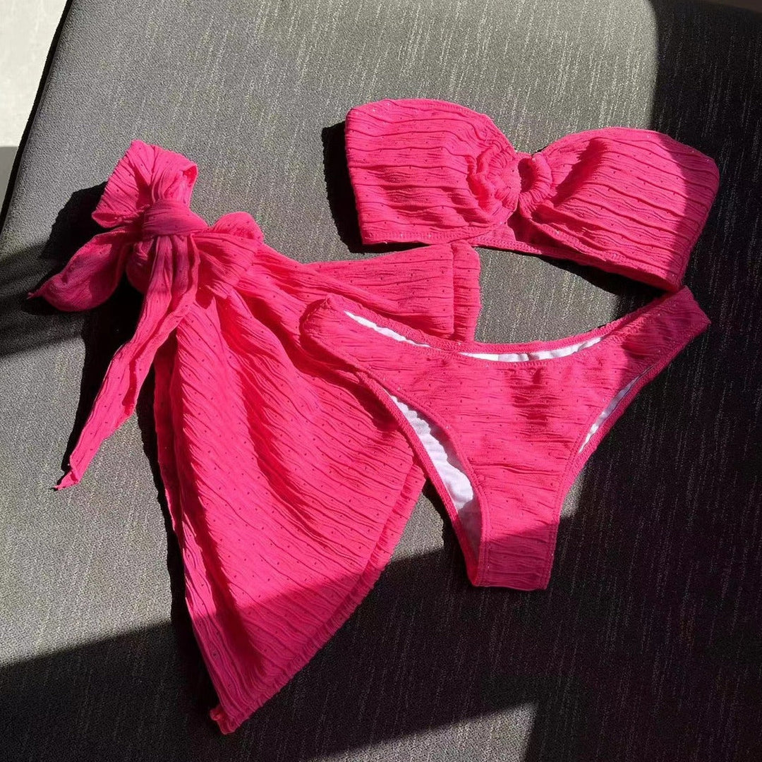 Set spiaggia, costume da bagno e gonna