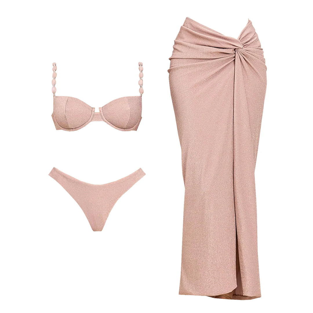 Set da spiaggia con bikini