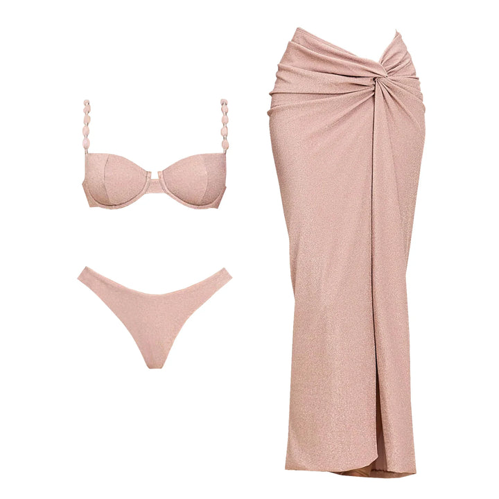 Set da spiaggia con bikini