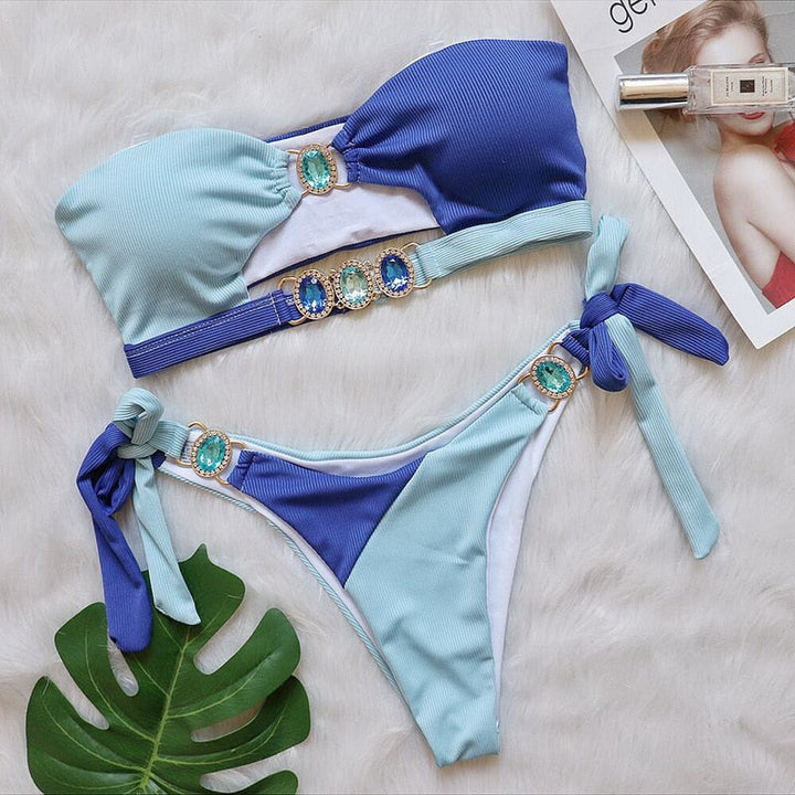 Costume da bagno due pezzi stile brasiliano