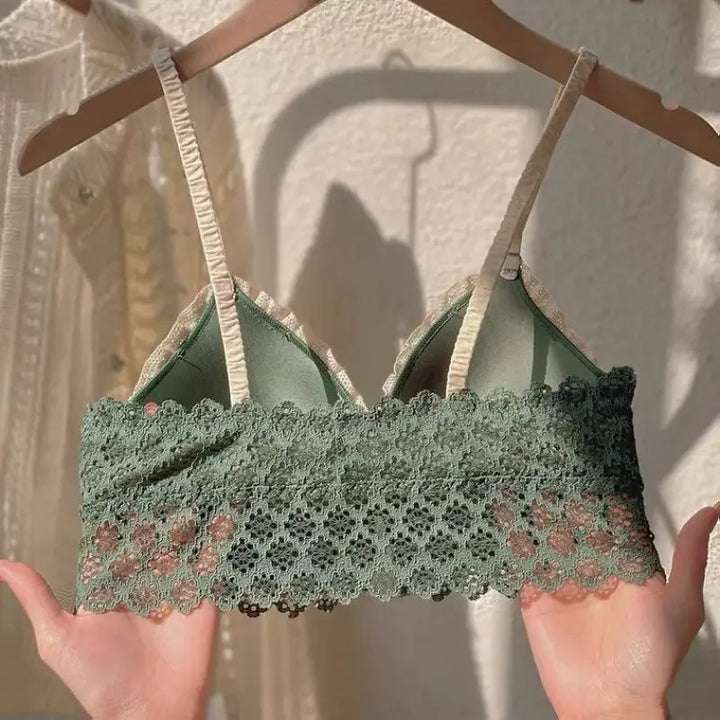 Grazioso reggiseno con chiusura anteriore