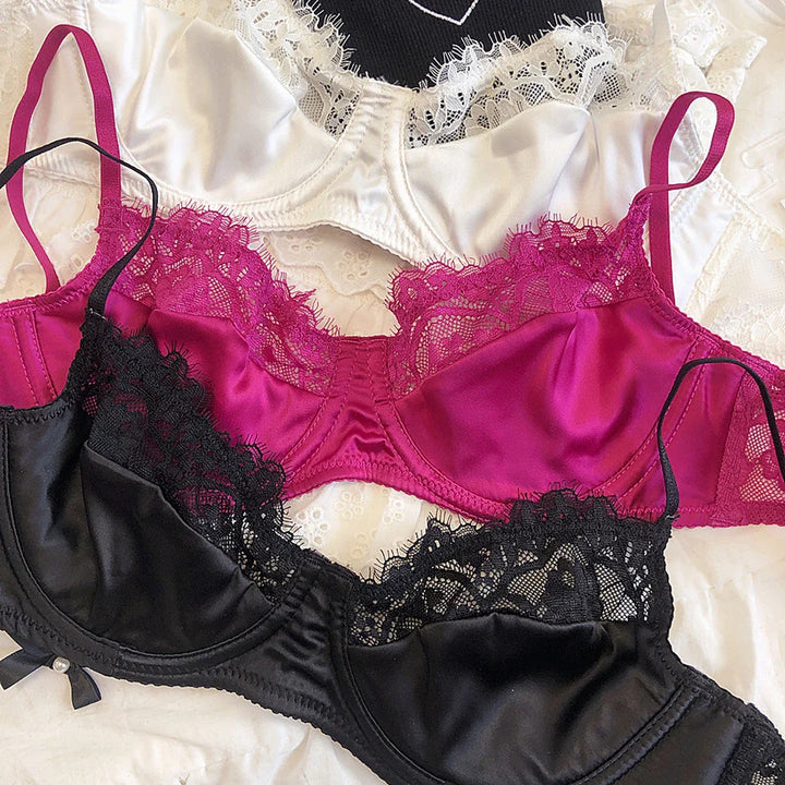 Completo intimo con finiture in pizzo