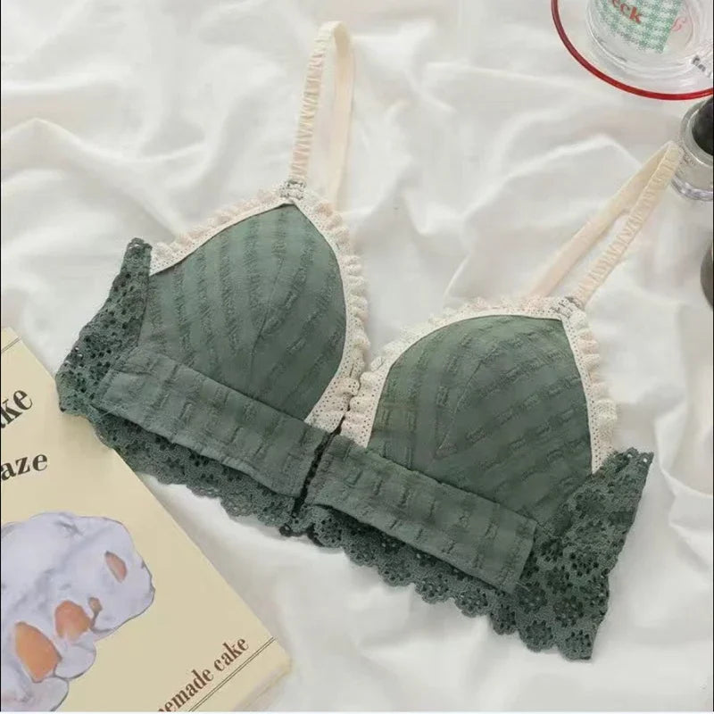Grazioso reggiseno con chiusura anteriore