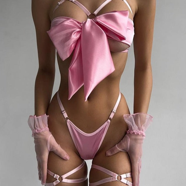 Completo intimo con fiocco
