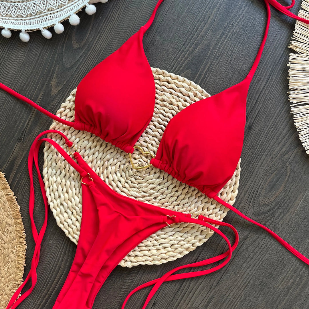 Bikini a due pezzi con laccetti