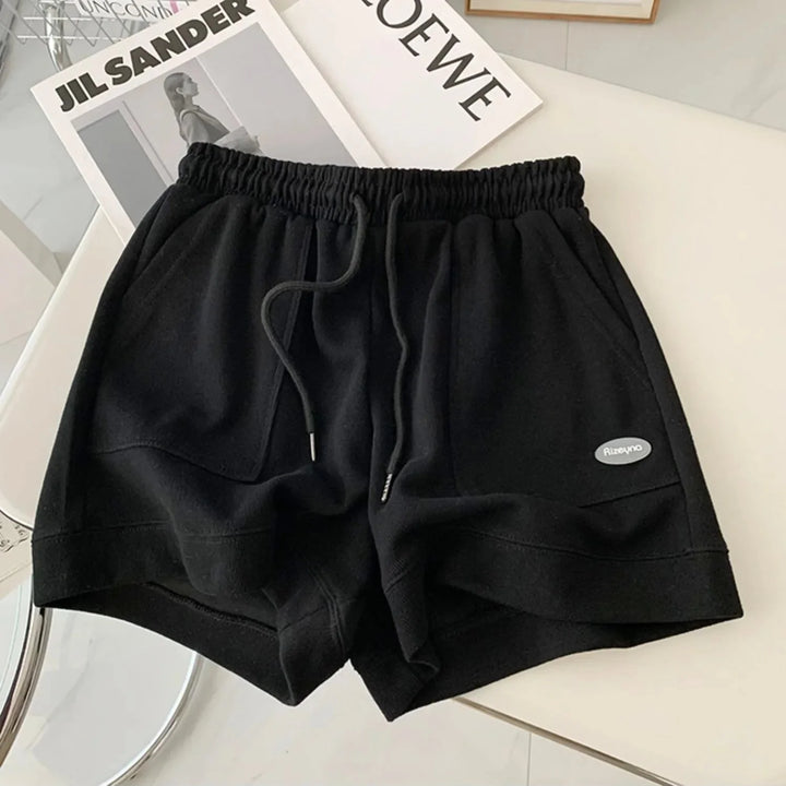 Pantaloncini sportivi ampi