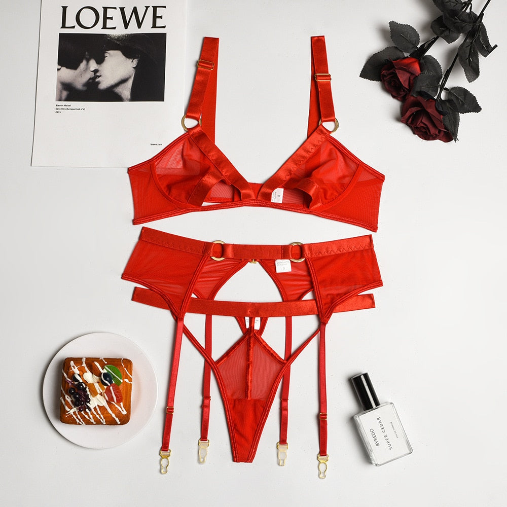 Completo intimo in rete con cintura