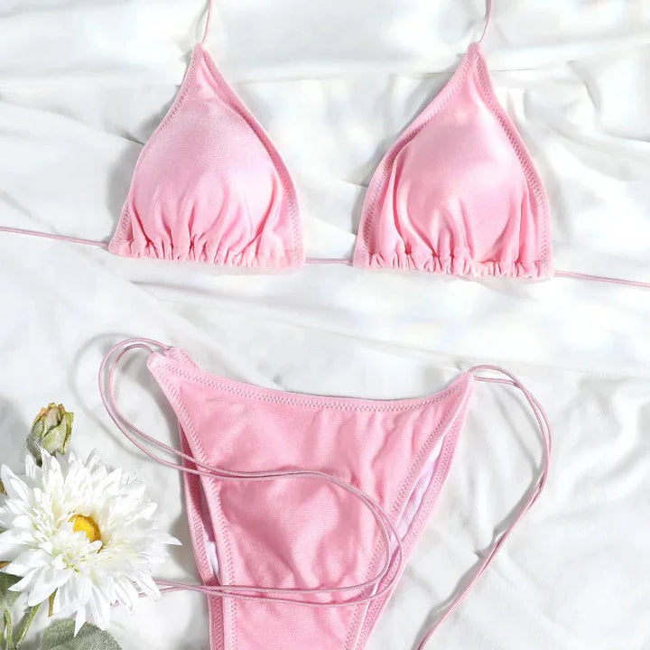 Bikini triangolo classico