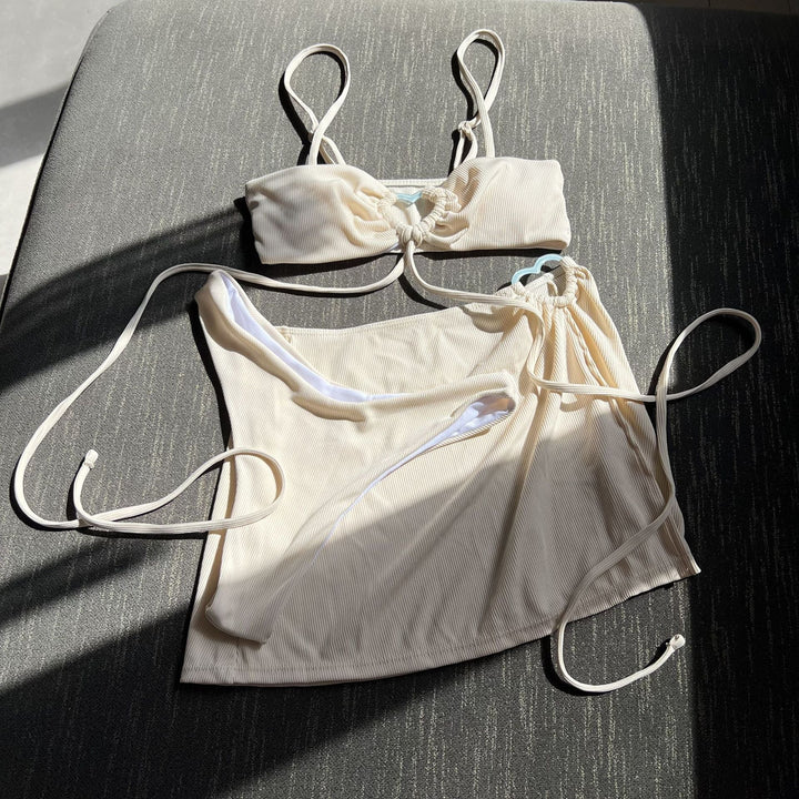 Set spiaggia bikini con gonna