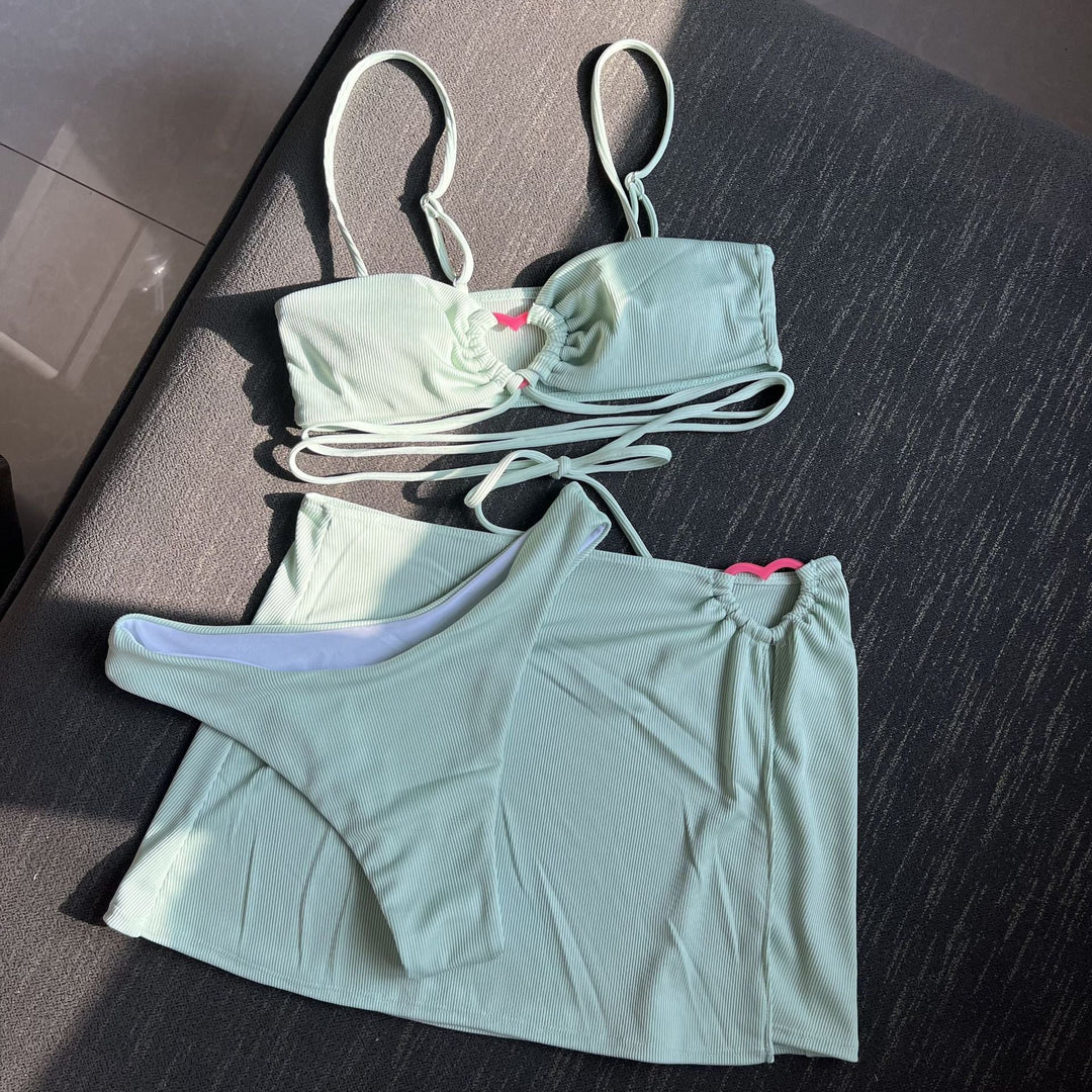 Set spiaggia bikini con gonna