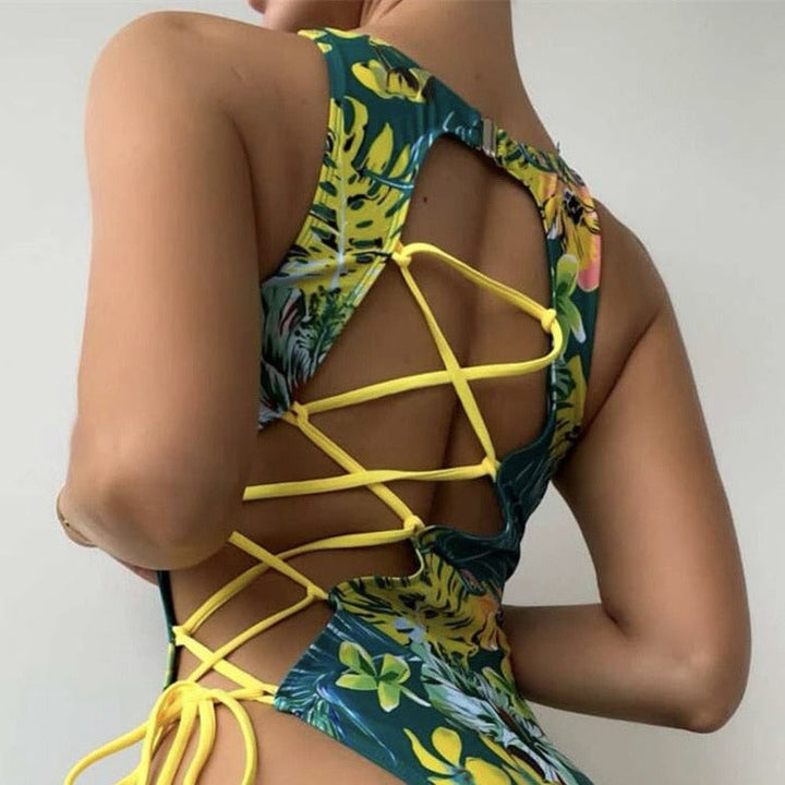 Costume da bagno con laccetti decorativi