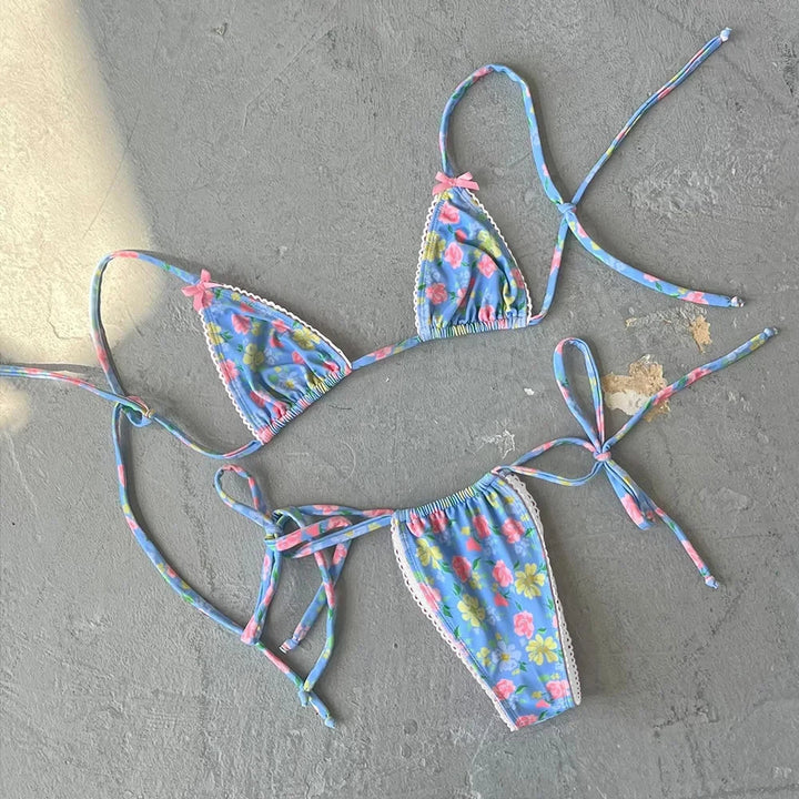 Bikini con laccetti
