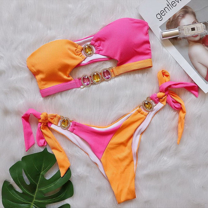 Costume da bagno due pezzi stile brasiliano