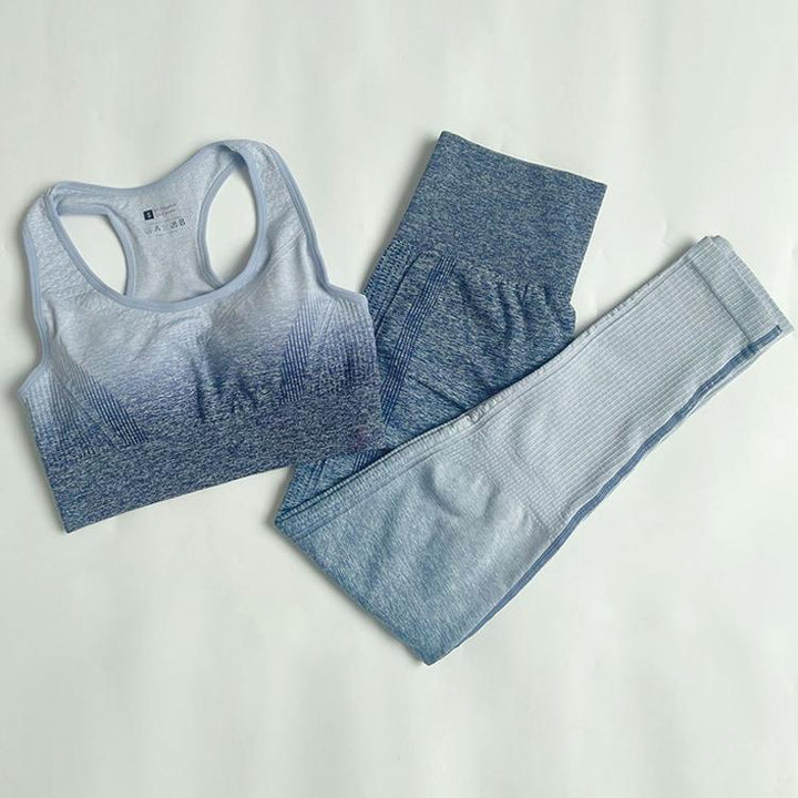 Completo abbigliamento sportivo