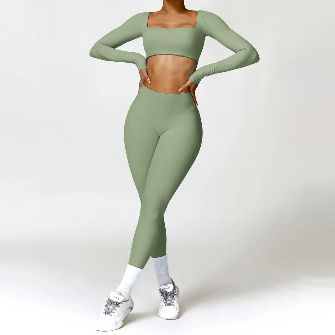Completo sportivo con manica lunga