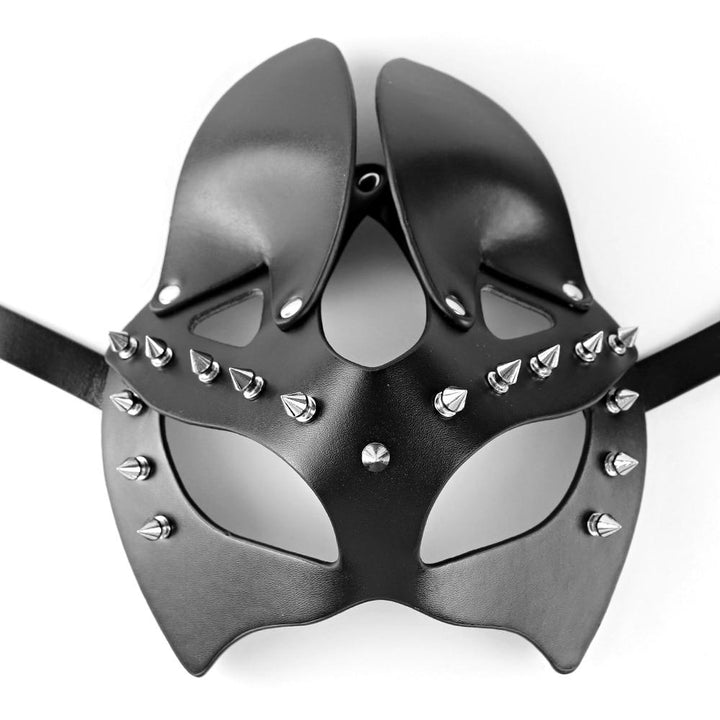 Maschera con borchie