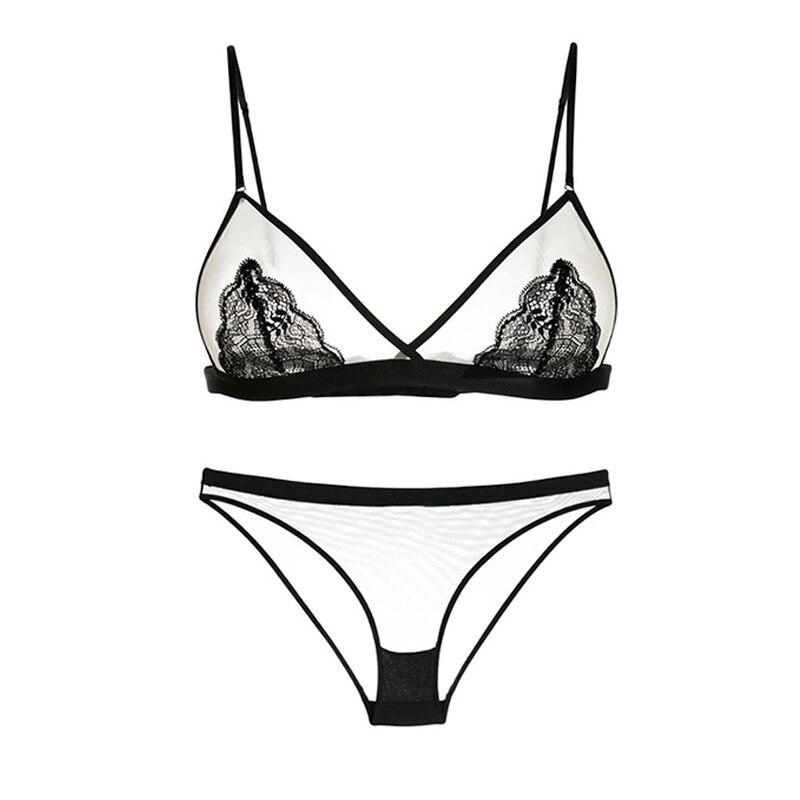 Set lingerie trasparente