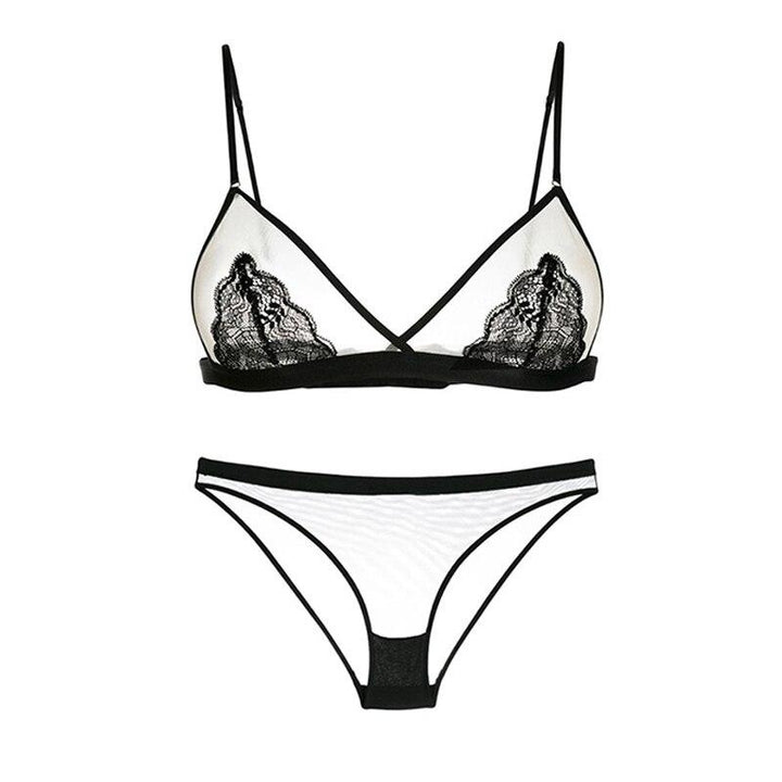 Set lingerie trasparente