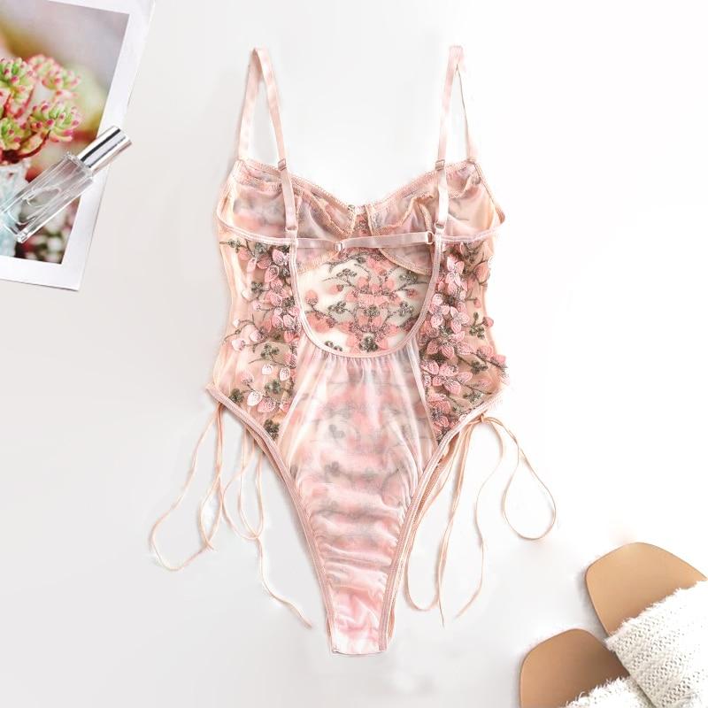 Body con ricamo floreale