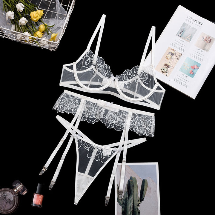 Completo intimo 3 pezzi con motivo a rose