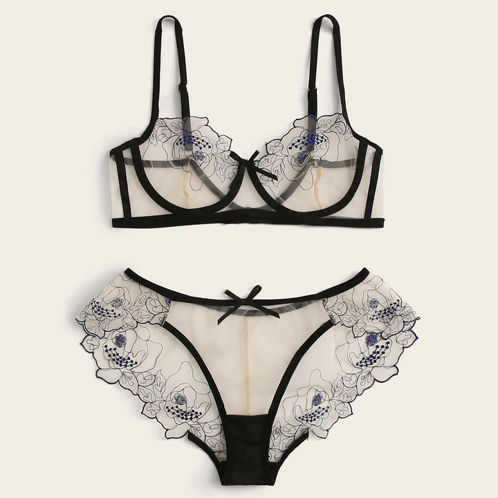 Set di lingerie trasparente